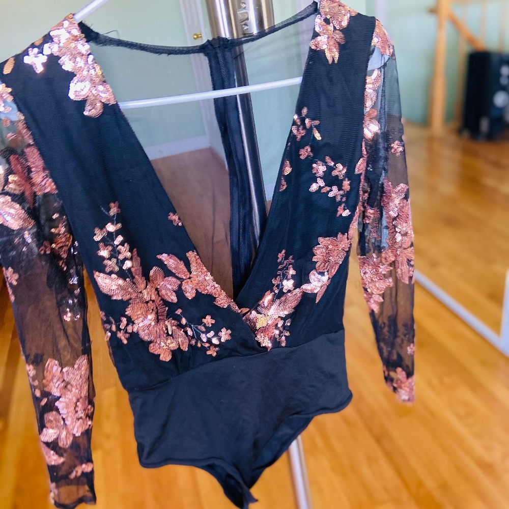 Rich Black and Gold Sequin bodysuit, S (stretchable) $25